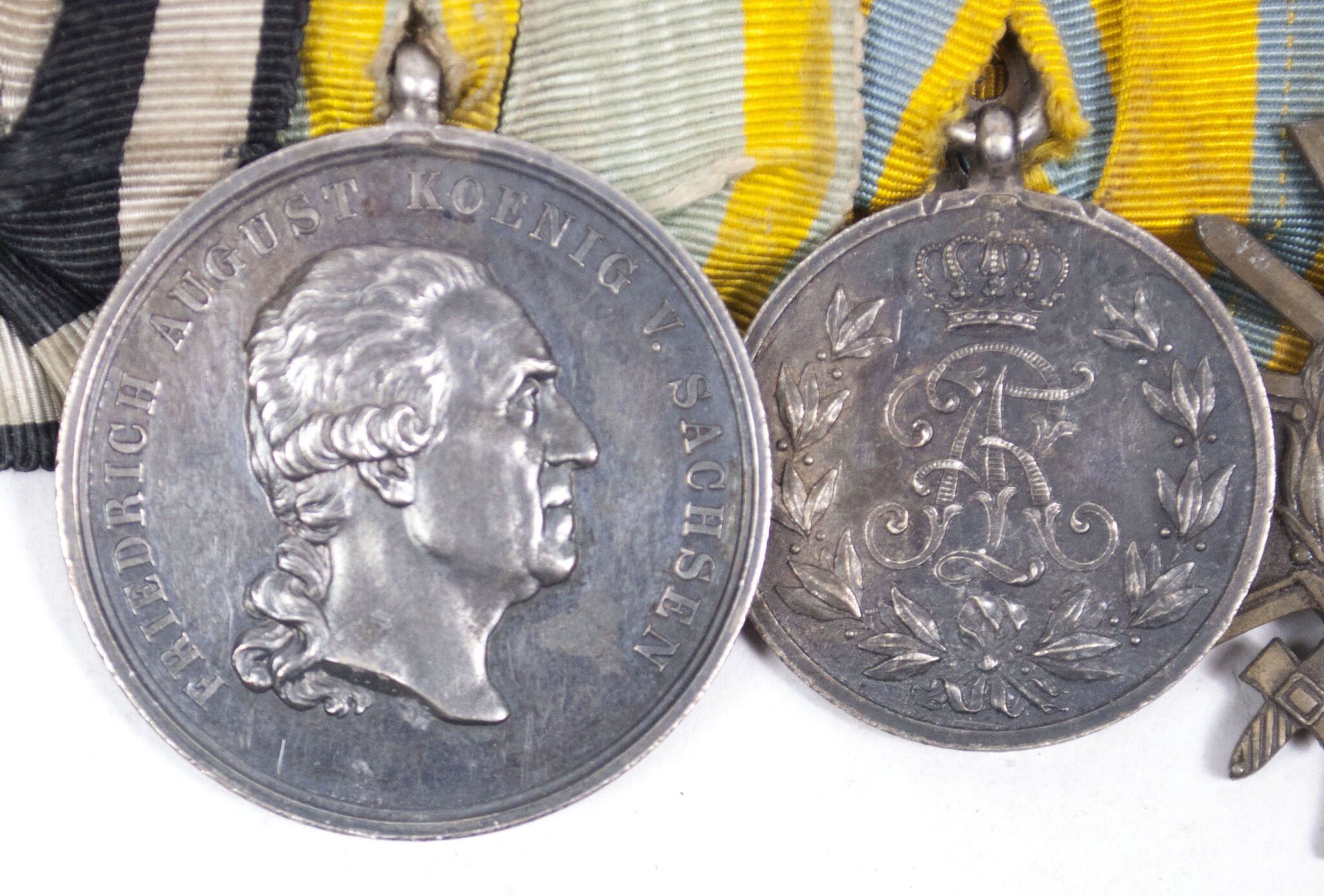 (Sachsen) WWII Medalbar with WWI Ek2, Sachsen silberne St. Heinrich medaille, FA Kreuz, FEK, Polizei Dienstauszeichnung 25 Jahre — image 5