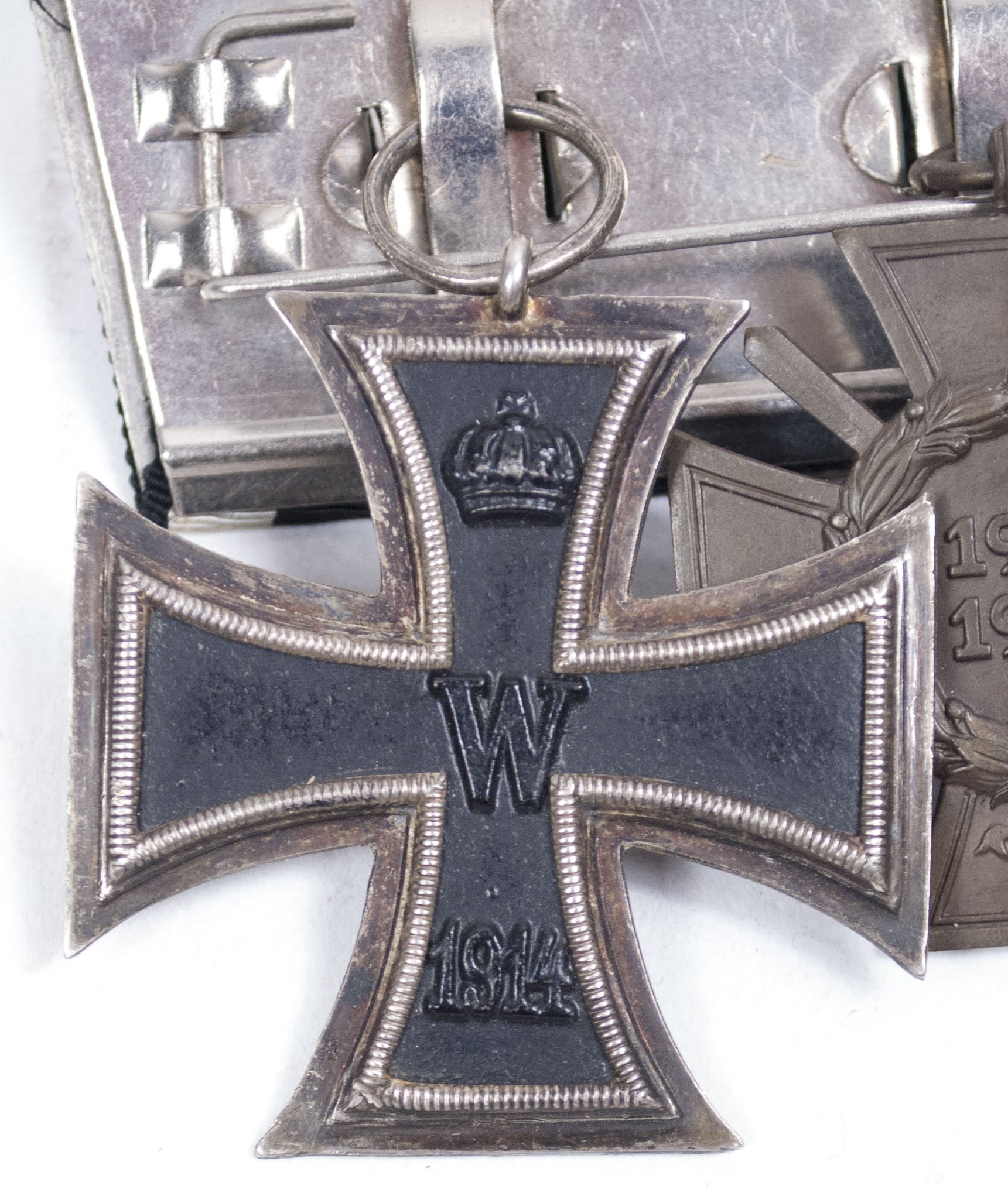 Double ribbonbar with Iron Cross + Ehrenkreuz für Frontkämpfer + ribbon — image 6