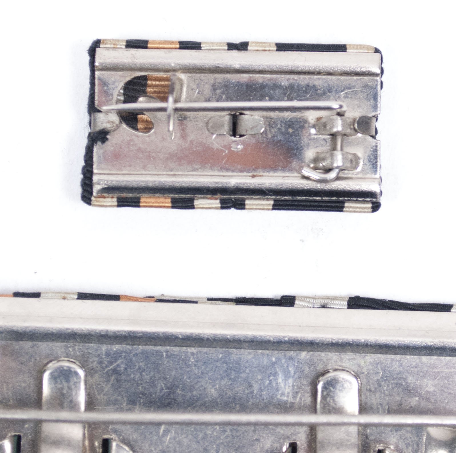 Double ribbonbar with Iron Cross + Ehrenkreuz für Frontkämpfer + ribbon — image 7