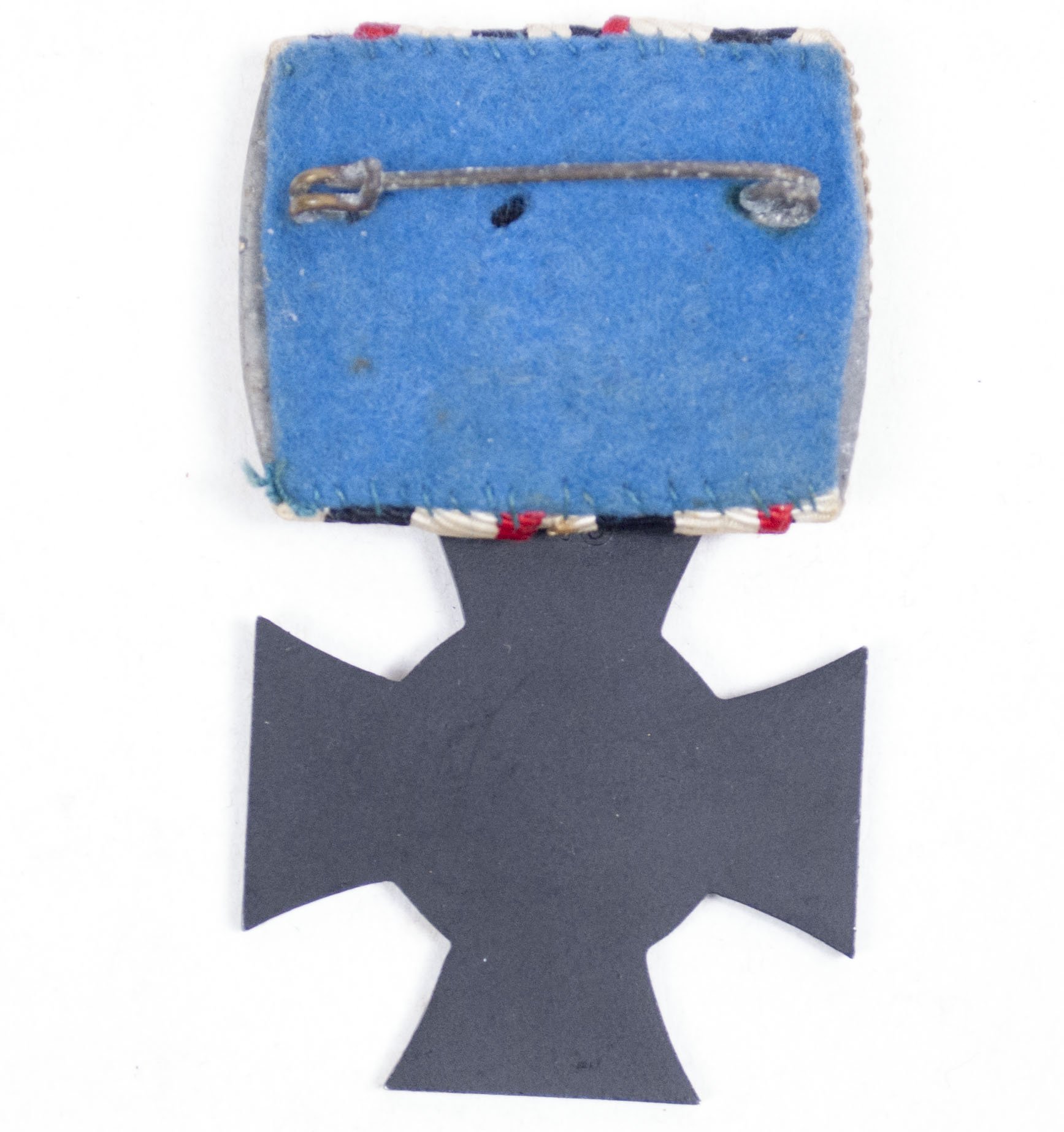 Ehrenkreuz für die hinterbliebenen Witwen und Eltern gefallener Kriegsteilnehmer single mount — image 2