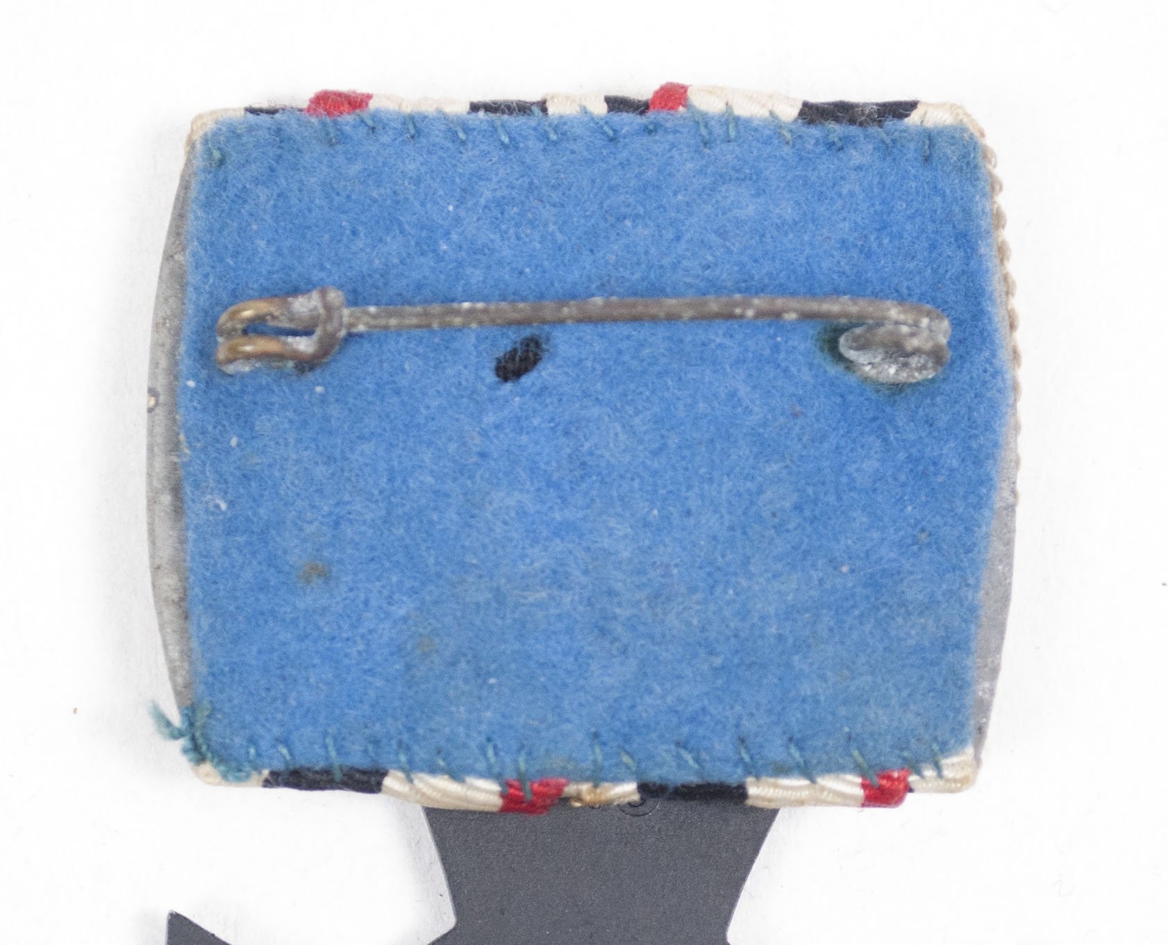 Ehrenkreuz für die hinterbliebenen Witwen und Eltern gefallener Kriegsteilnehmer single mount — image 5