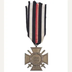 Ehrenkreuz für Frontkämpfer on ribbon variation (Maker T.&T.L.)