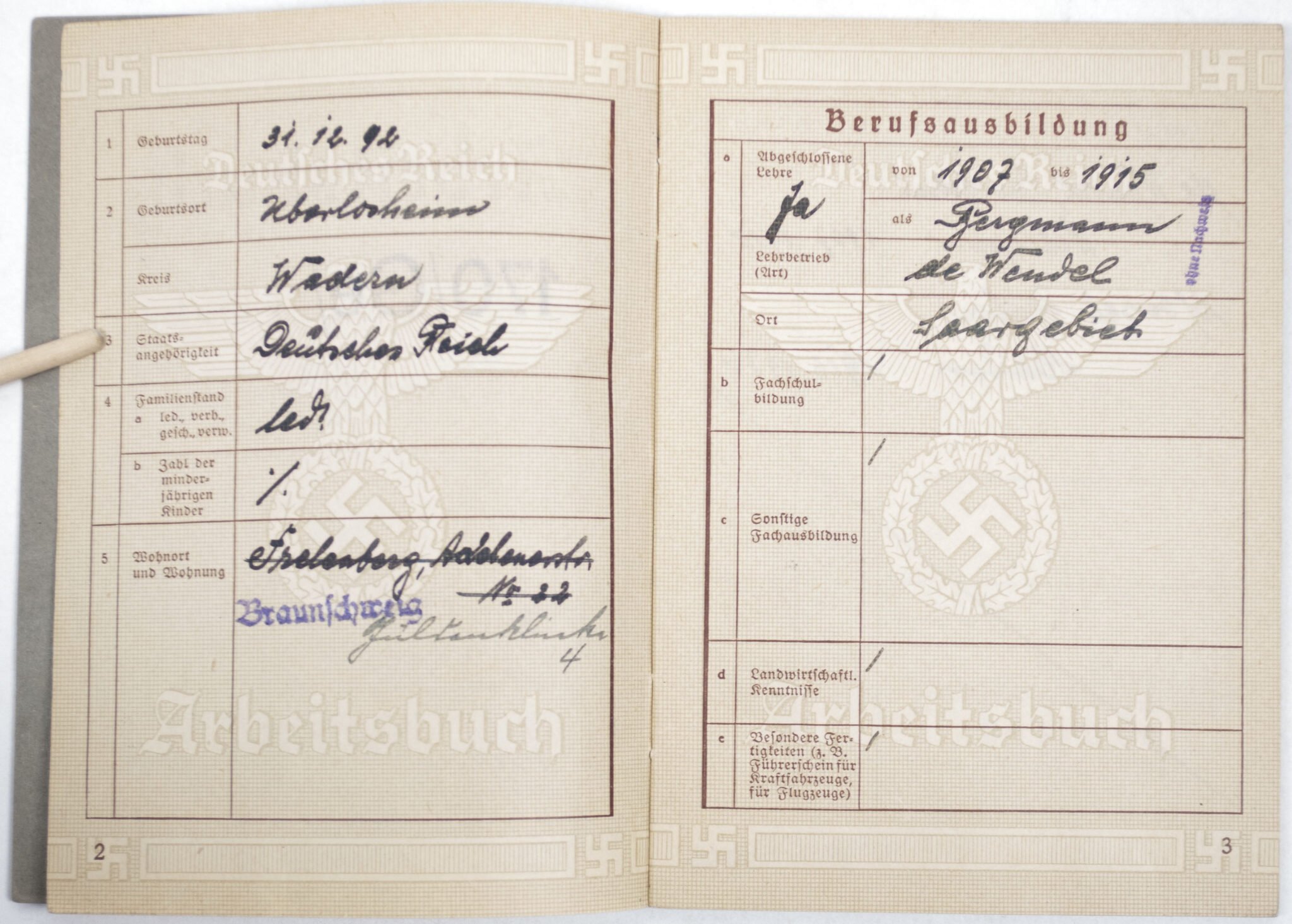 Arbeitsbuch second type from Arbeitsamt Erkelenz (1937) — image 3