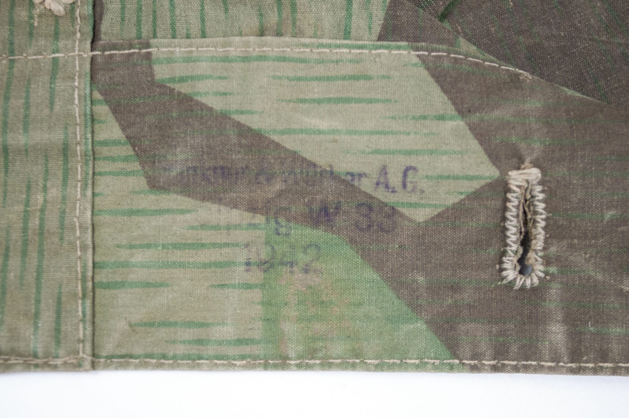 Brown pattern M31 Splittertarn Zeltbahn (stamped/dated 1942) — image 42
