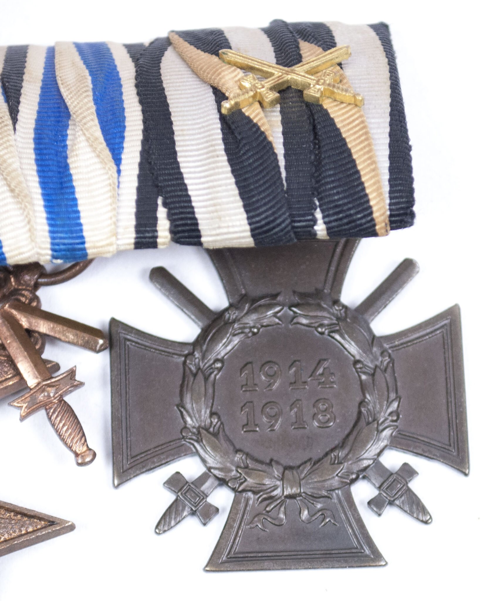 WWI Bavarian Medalbar with Iron Cross + Militärverdienstkreuz mit Schwerter + Frontkämpfer Ehrenkreuz — image 6