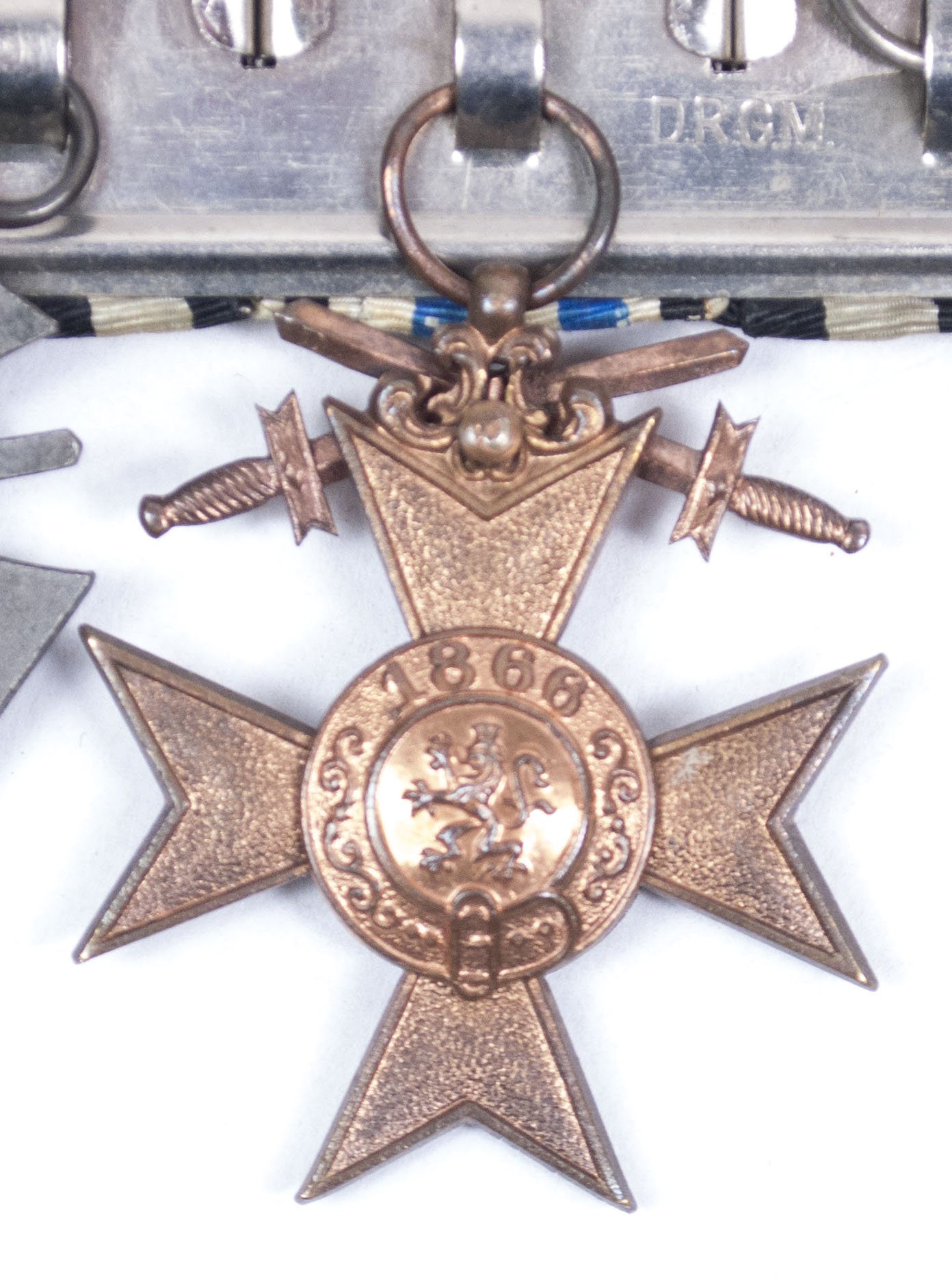 WWI Bavarian Medalbar with Iron Cross + Militärverdienstkreuz mit Schwerter + Frontkämpfer Ehrenkreuz — image 8