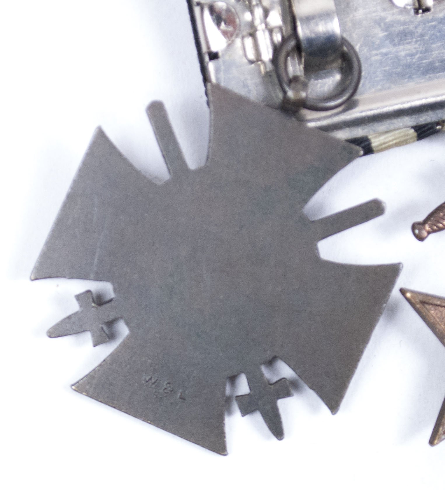 WWI Bavarian Medalbar with Iron Cross + Militärverdienstkreuz mit Schwerter + Frontkämpfer Ehrenkreuz — image 9