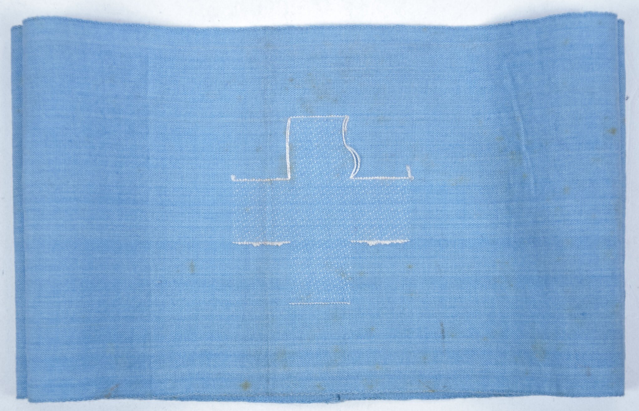 WWII Luftschutzbund medical personnel armband — image 6