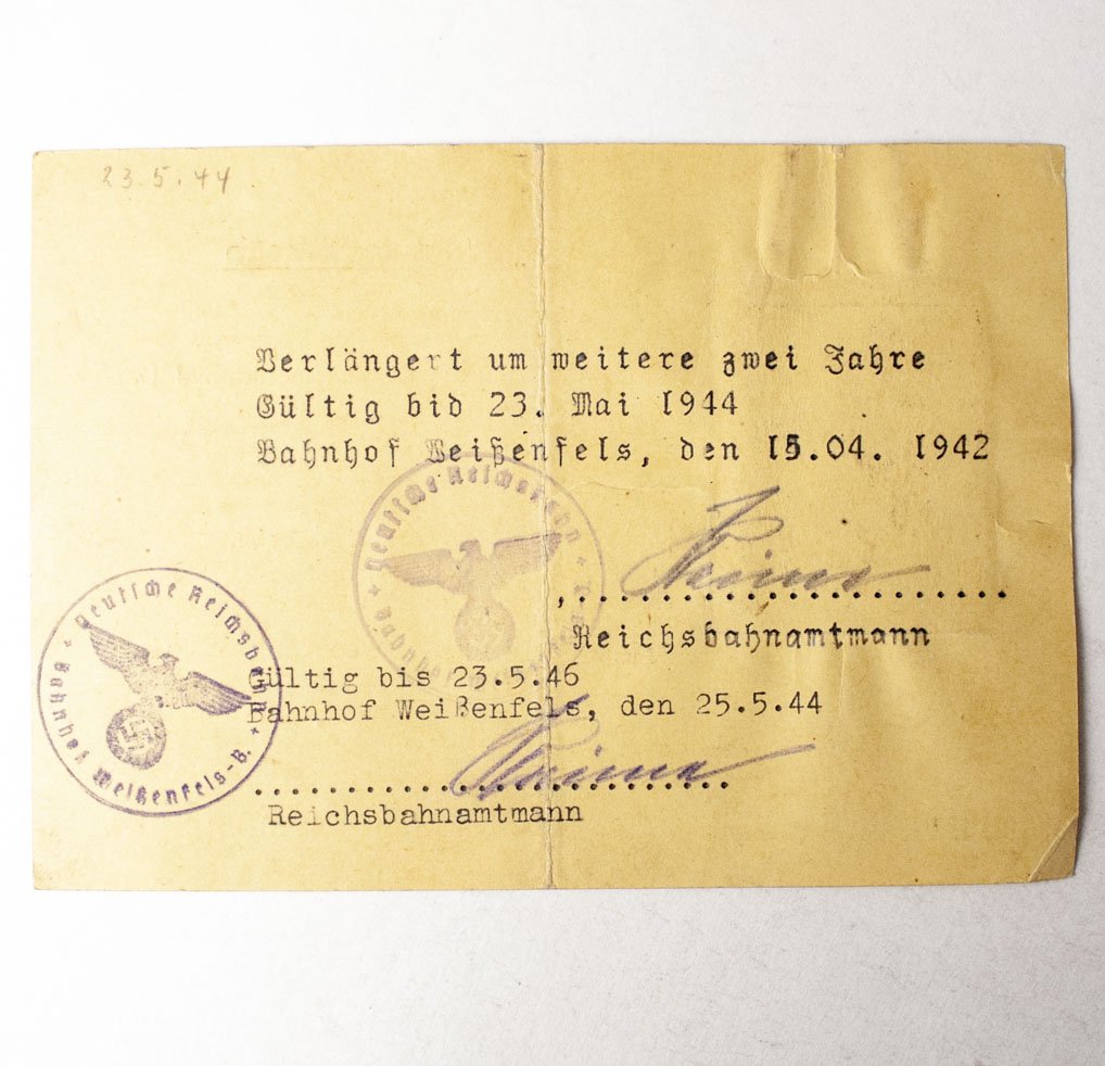 Deutsche Reichsbahn Personenausweis with passphoto (1942) — image 2