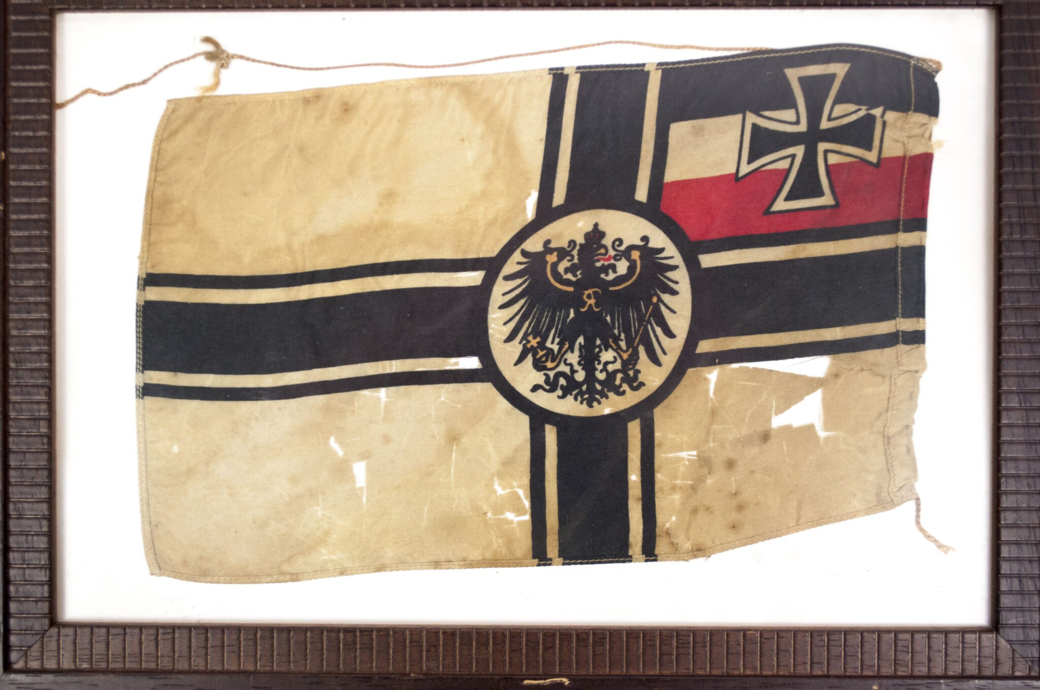 WWI small German table flag (framed) — image 3