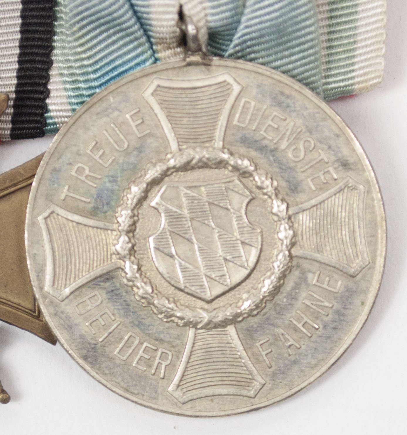 WWI Bayern / Bavaria double medalbar with Dienstauszeichnung III Klasse + Frontkämpfer Ehrenkreuz — image 3