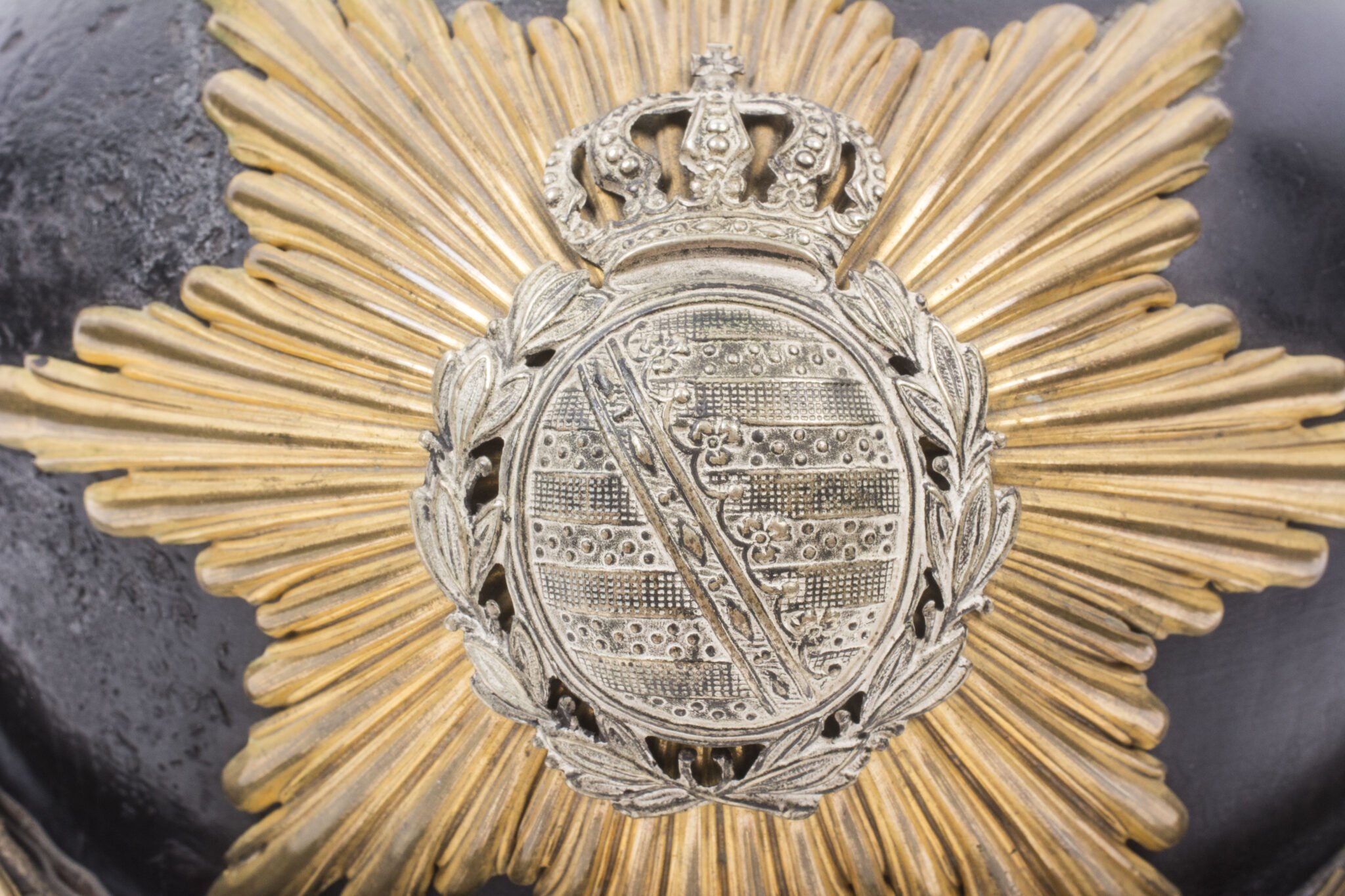 (WWI) Sachsen Officers Pickelhaube with Parade Bush — image 13