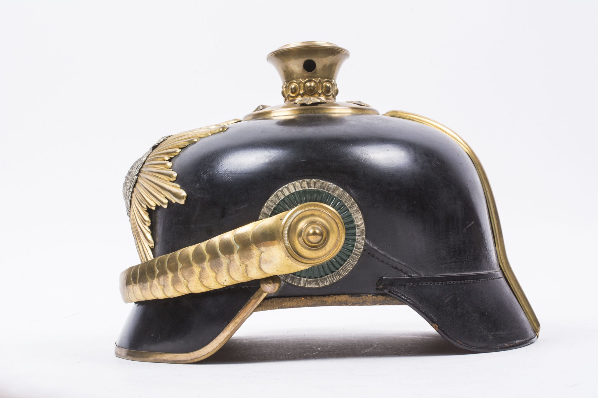 (WWI) Sachsen Officers Pickelhaube with Parade Bush — image 17