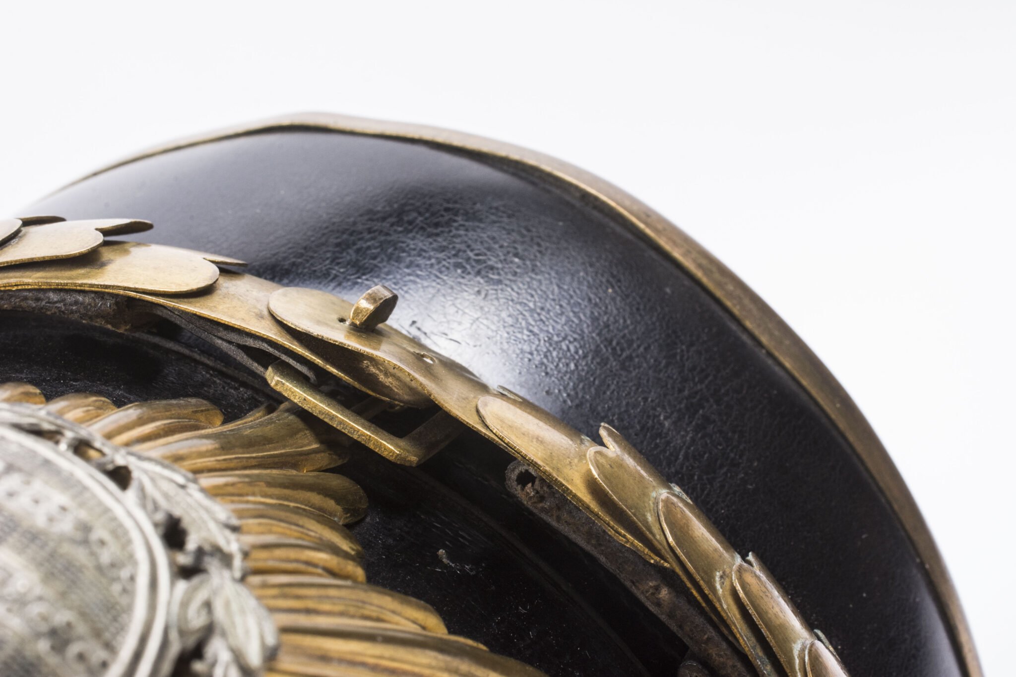 (WWI) Sachsen Officers Pickelhaube with Parade Bush — image 20