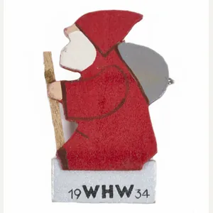 Winterhilfswerk (WHW) Santaclaus / Weihnachtsman abzeichen 1934