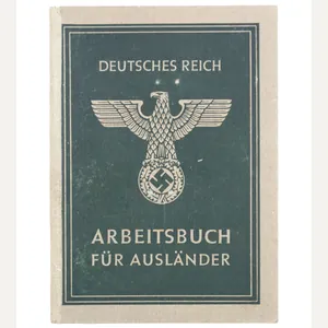 Arbeitsbuch für Ausländer (Ostarbeiter) with passphoto