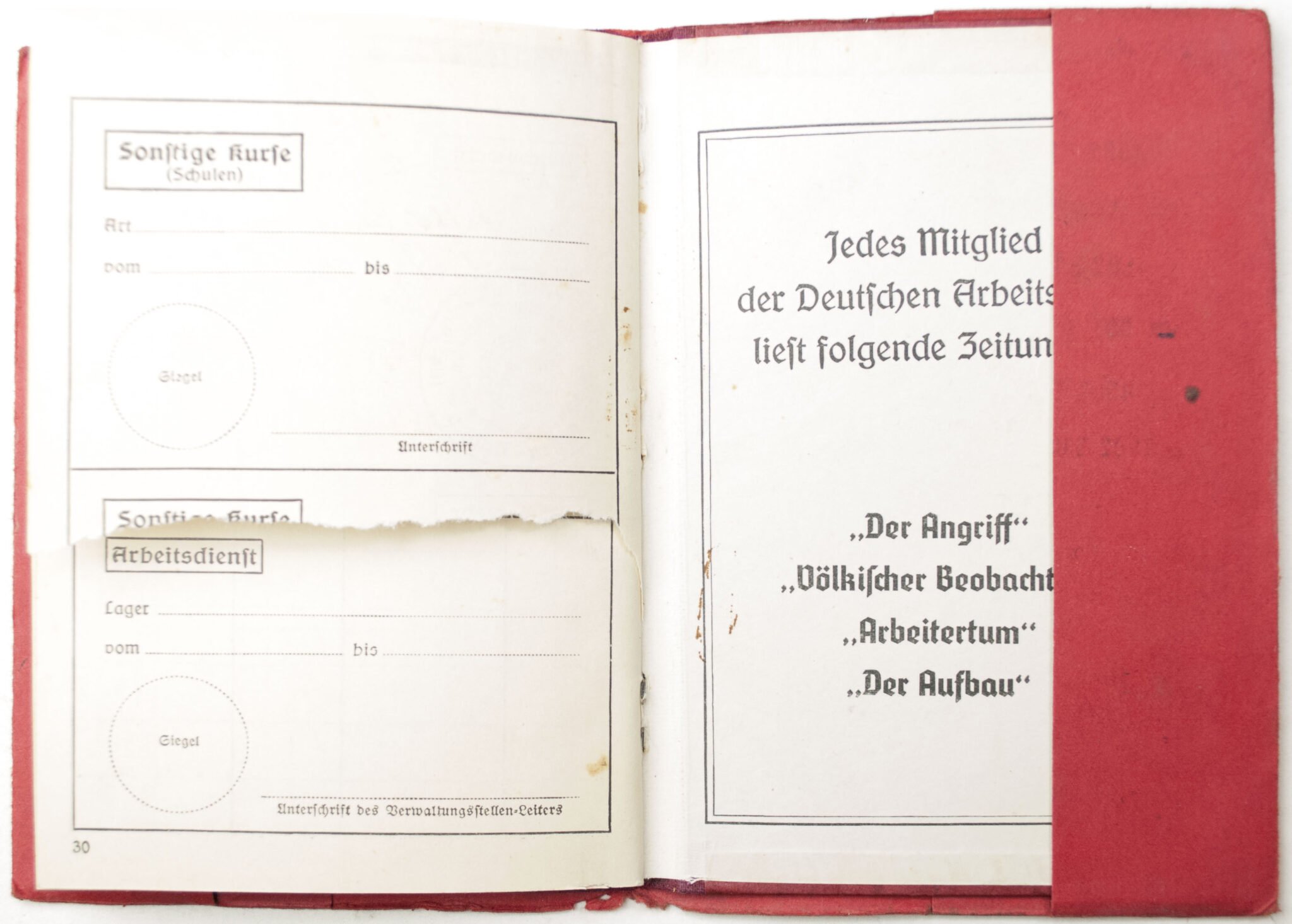 Deutsche Arbeitsfront (DAF) Mitgliedsbuch rare variation with cover + photo's — image 13