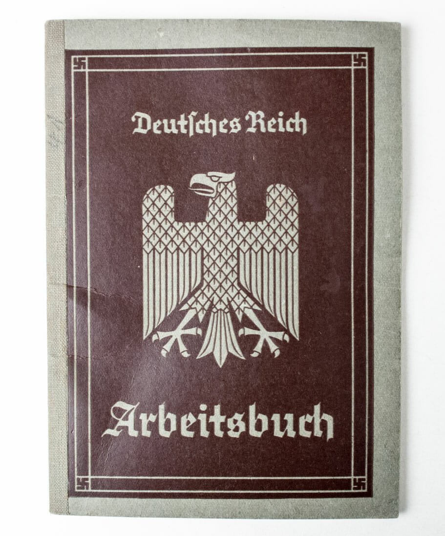 RAD/FAD Freiwilliger Arbeidsdienst group with passphoto and Arbeitsbuch — image 6