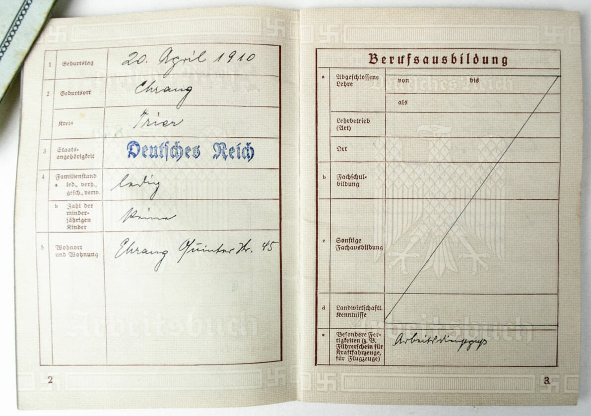 RAD/FAD Freiwilliger Arbeidsdienst group with passphoto and Arbeitsbuch — image 8