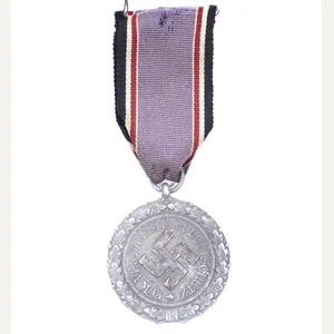Luftschutzmedaille / Air Raid Medal