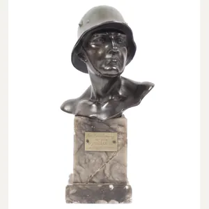 Wehrmacht (heer) Soldier bust on marble base 8.(M.G.) I.R.15 (1934)