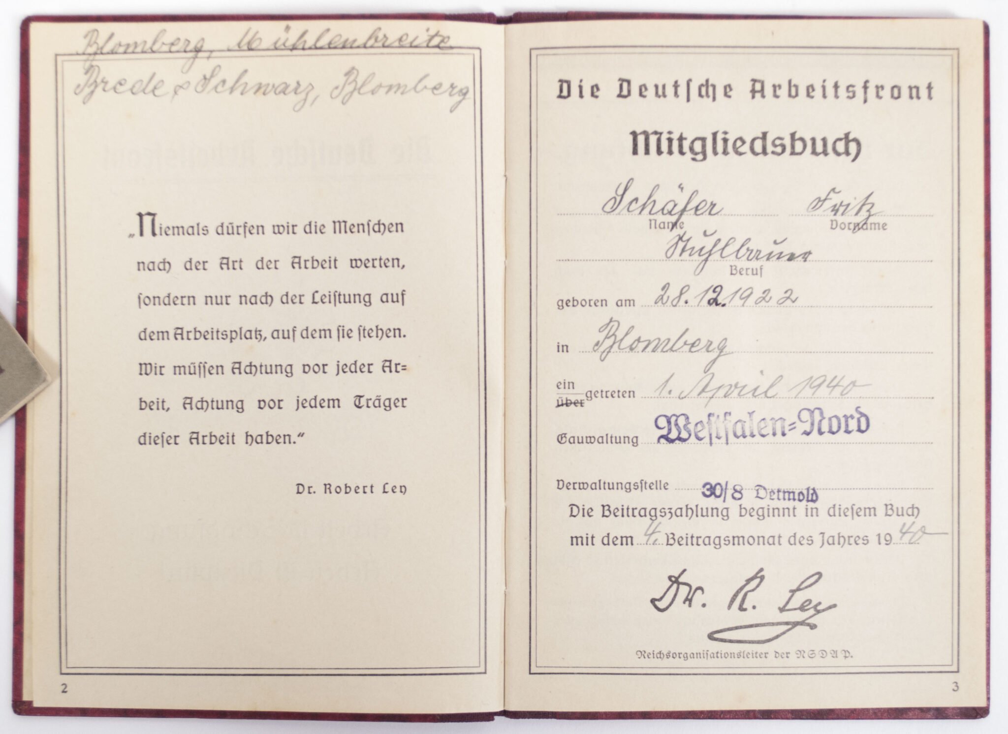 (DAF) Die Deutsche Arbeitsfront Mitgliedsbuch (1940) — image 3