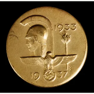 Haus der Deutschen Kunst 1937 abzeichen (maker Deschler)