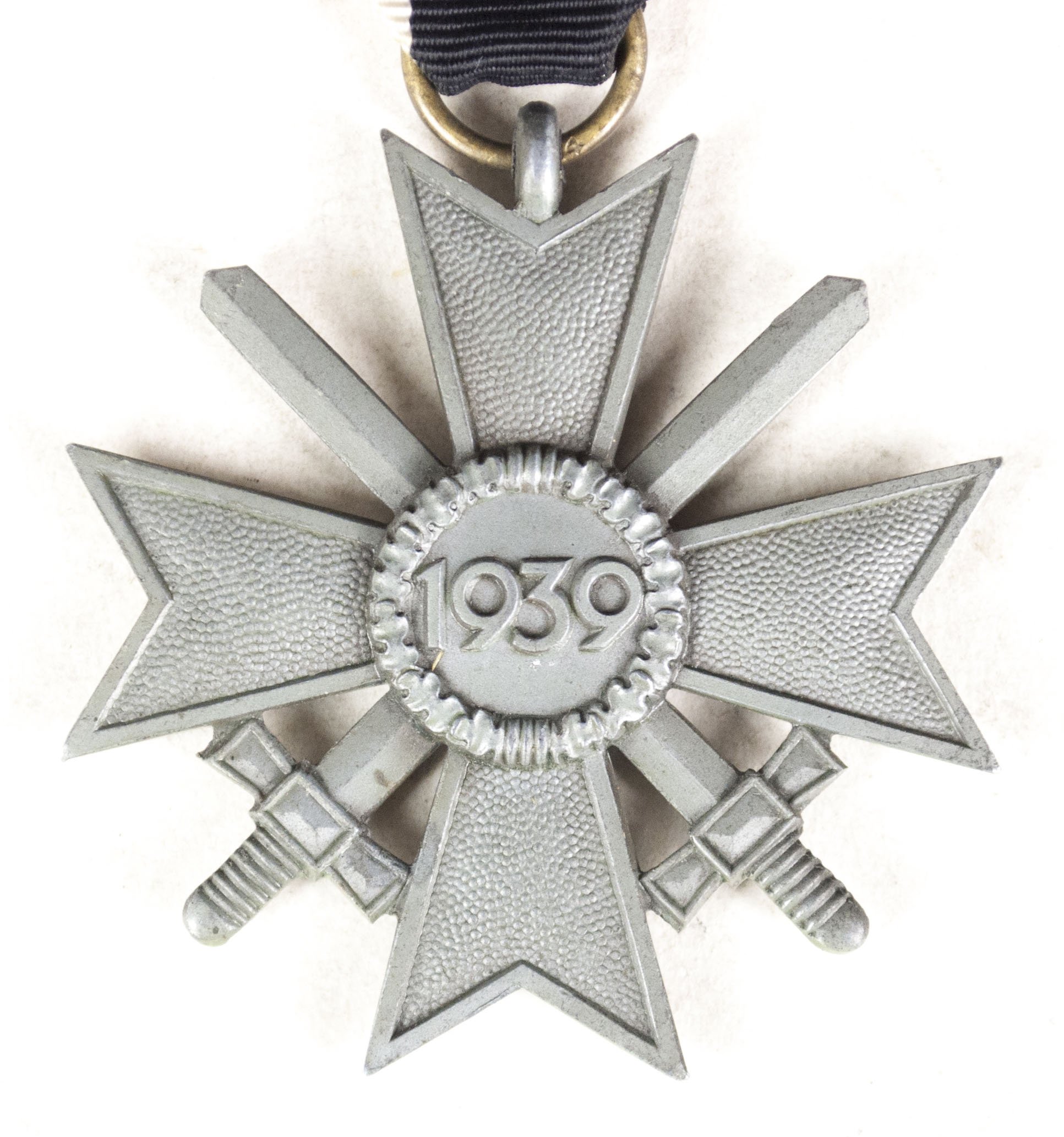 Kriegsverdienstkreuz mit Schwerter (KVK) / War Merit Cross with Swords MM '74' (Carl Maurer) — image 4