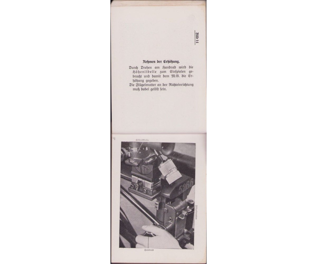 Rare 'Das indirekte Richten der Schweren MG' Booklet — image 7