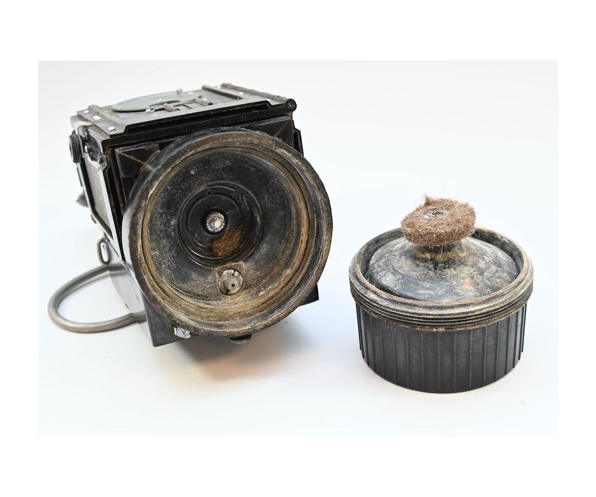 Bakelite Wehrmacht Einheitslaterne — image 8