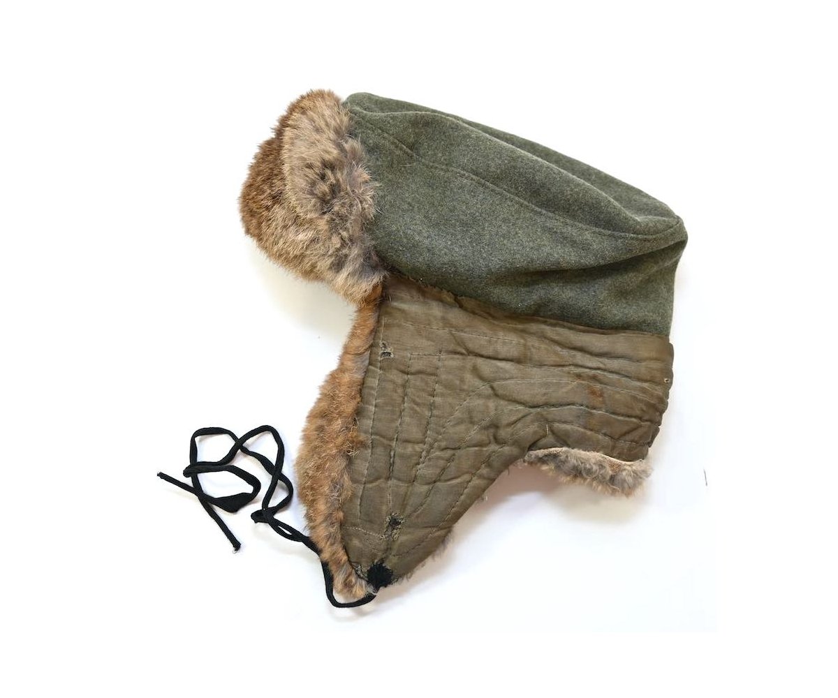 Wehrmacht Winter Pelzmütze — image 9