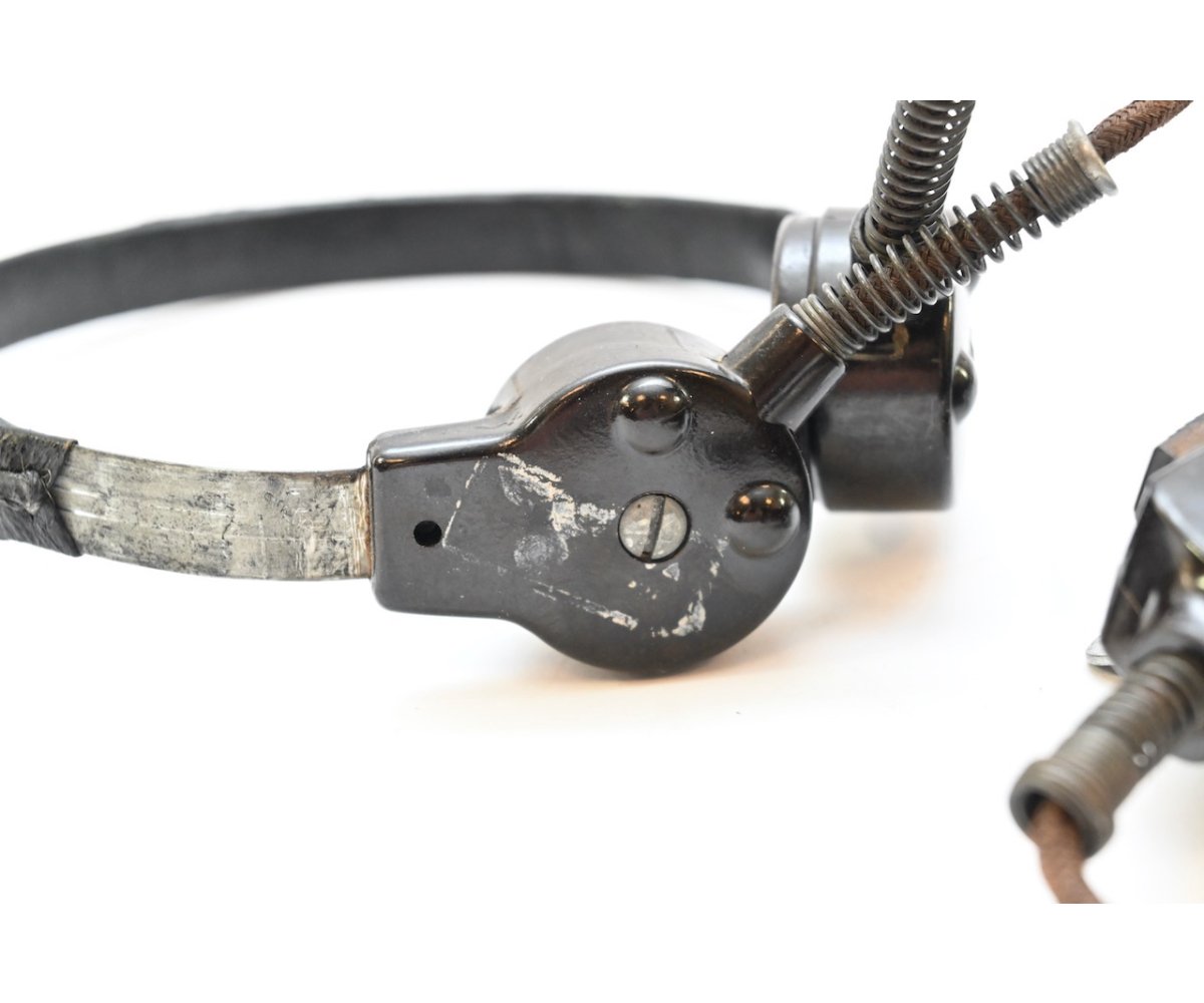 Wehrmacht Panzer Throat Microphone (Fu)b — image 2