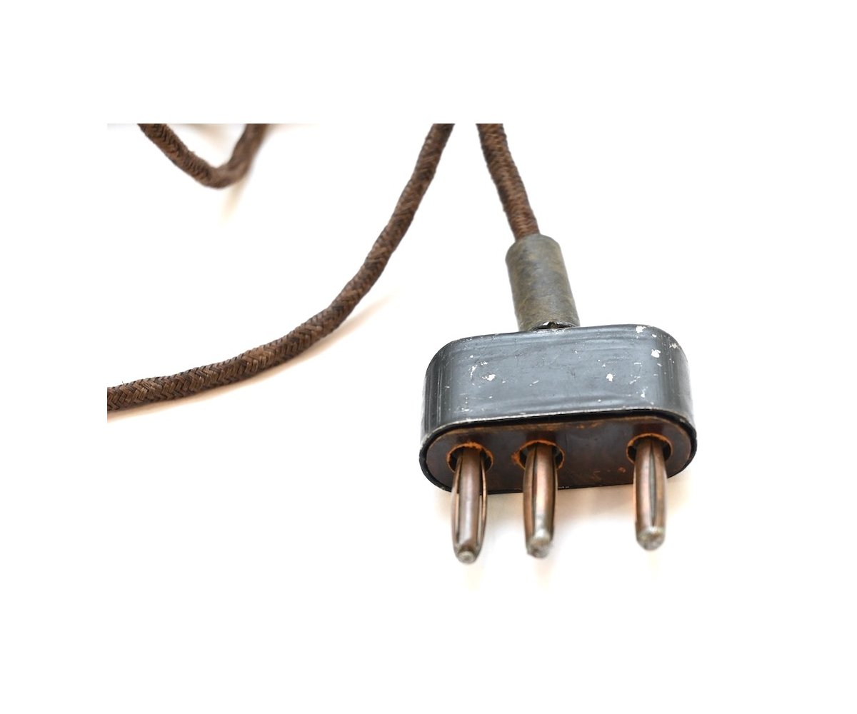 Wehrmacht Panzer Throat Microphone (Fu)b — image 3