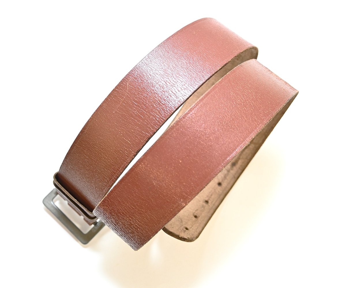 Named Brown Leather WH Officer's Belt (105cms) — image 2