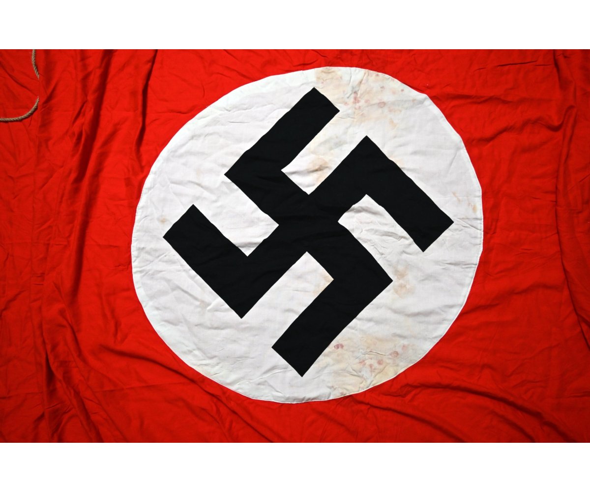Large NSDAP Flag (115x240) — image 2