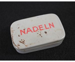Wehrmacht Sanitäts 'Nadeln' Container