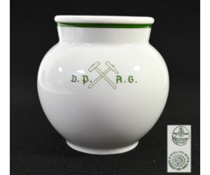 Very Rare DAF Porcelain Vase (Hutschenreuther, 1939)