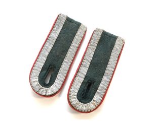 Wehrmacht Artillerie Unteroffizier Shoulder Straps