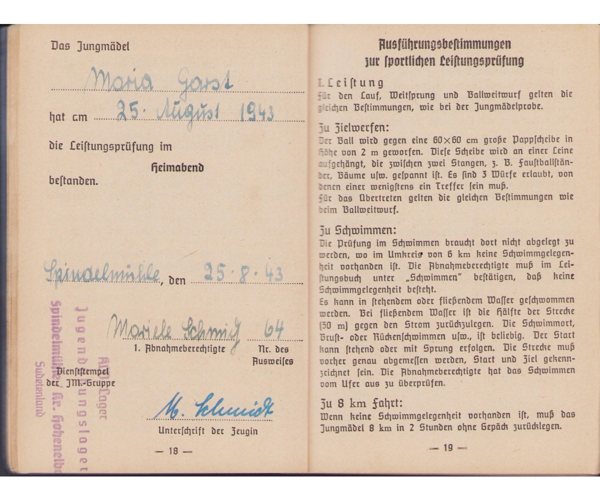 BDM Leistungsbuch 1943 — image 3