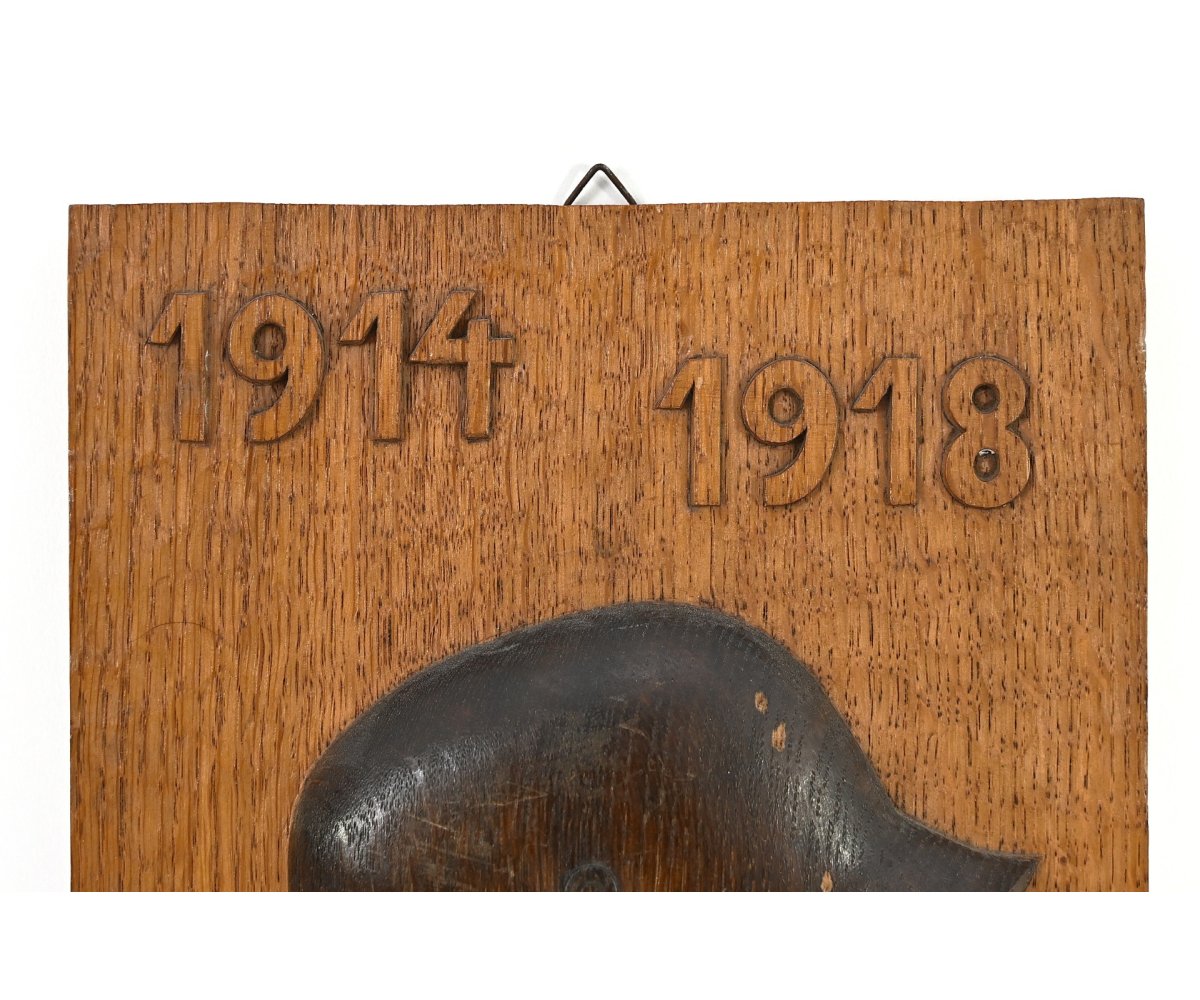 WW1 Commemorative Wooden Carving — image 2