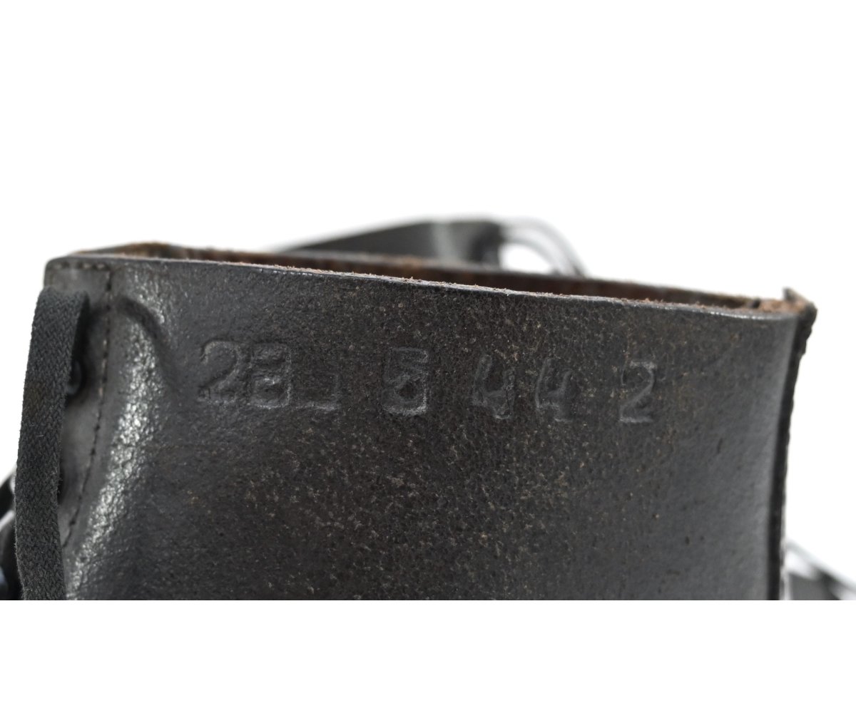 Wehrmacht 'M37' Schnürschuhe (1944) — image 2