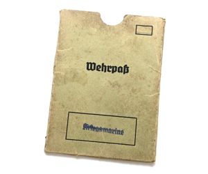 Kriegsmarine Marked Wehrpass Sleeve