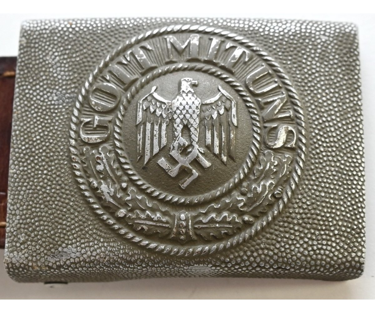 Wehrmacht 'Feldgrau' Tabbed Buckle (R.S.&.S.1938) — image 3