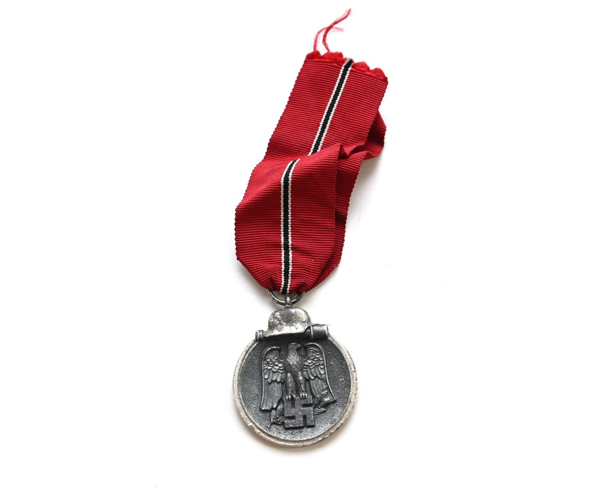 '19' marked Ostmedaille — image 2