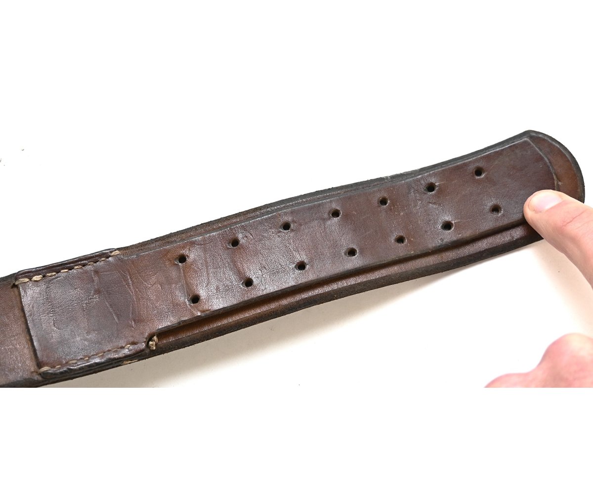 Black Leather (LW) Equipment Belt 1942 — image 3