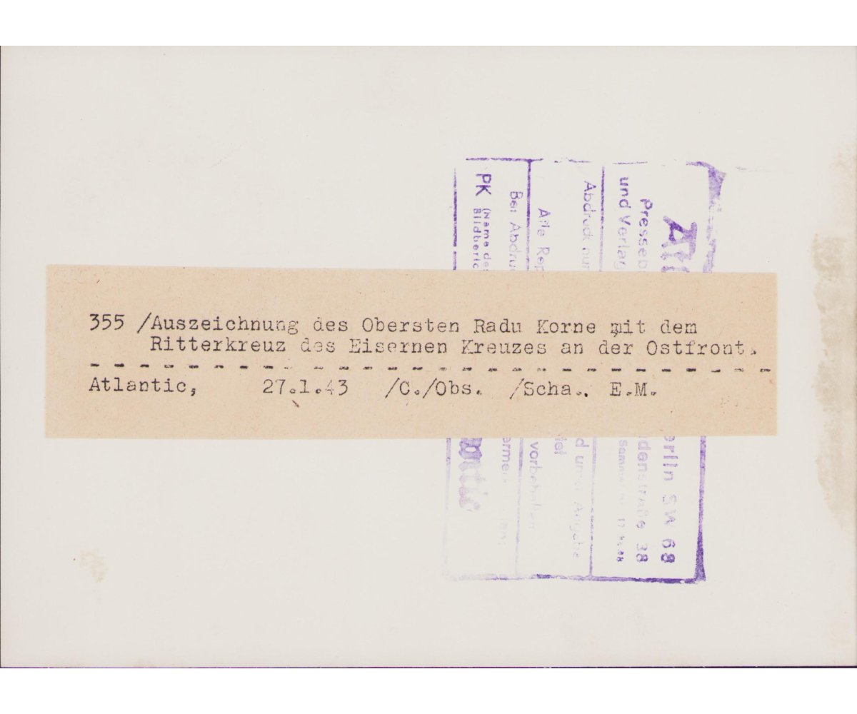 Ritterkreuzträger Oberst Korne Press Photo — image 2