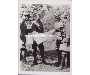 Ritterkreuzträger General von Schobbert Press Photo