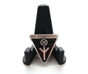 N.S. Frauenschaft Abzeichen (M1/128)