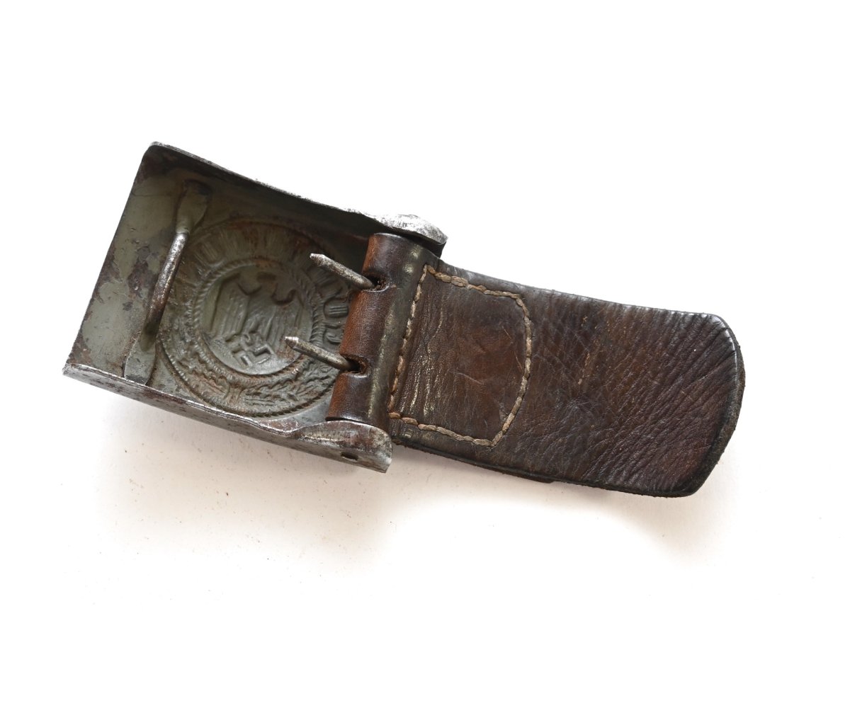 Wehrmacht Steel Buckle with Tab (B.Haarmann, 1941) — image 3