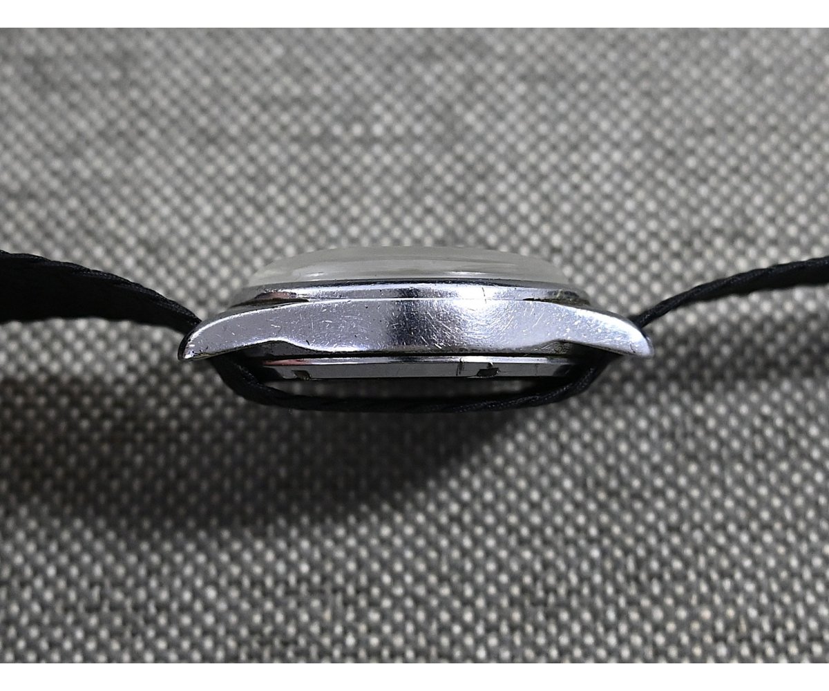 Wehrmacht 'Record Watch Co' Dienstuhr — image 5